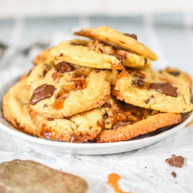 Karamell Pecannuss Cookies mit Schokolade
